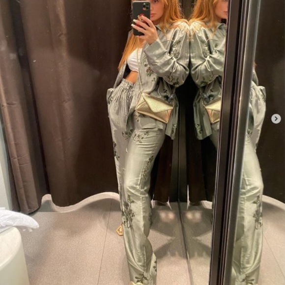 ZARA EMBROIDERED SEQUIN FLORAL BUTTON DOWN SHIRT SAGE GREEN 2731/242 267/014 - Picture 5 of 7